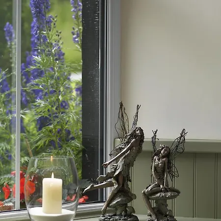 Hotel The In The Wood